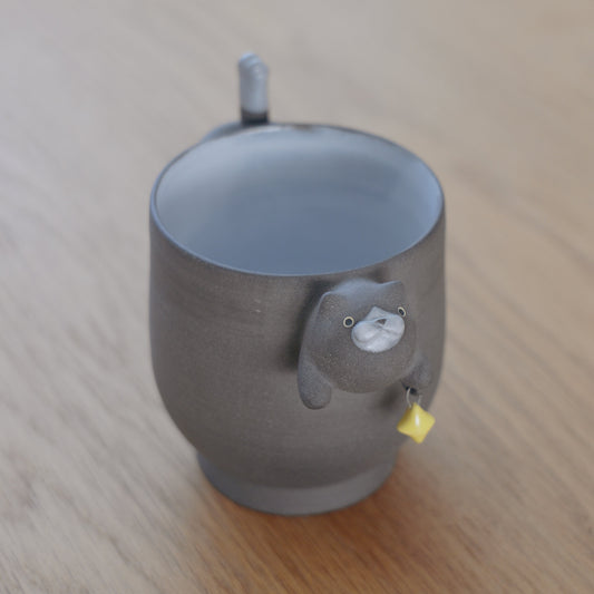 Cup | Meow holding a Star - Black